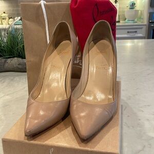 Christian Louboutin
Apostrophy Leather Pointed Red-Sole Pumps